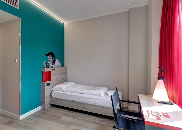 Meininger Termini Hotel Rome